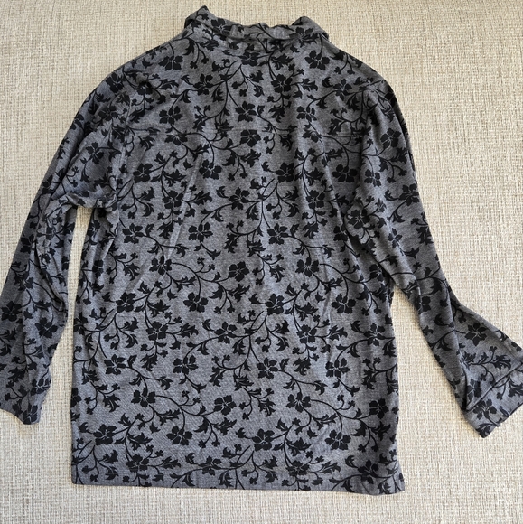 Relativity Pajama Set - Picture 10 of 11